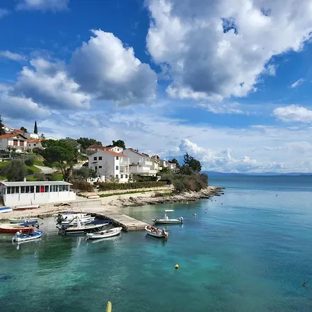 Apartment Bunjo'S Beach House Trogir Exterior photo