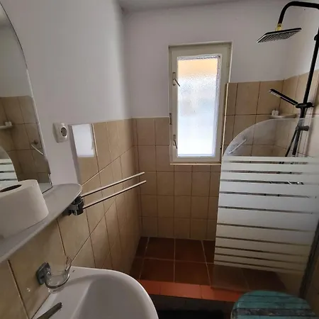 Apartment Bunjo'S Beach House Trogir Exterior photo